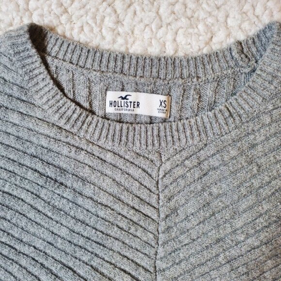 Hollister Women’s Ribbed Knit Sweater – Gray – Size XS (Extra Small) - Picture 6 of 11
